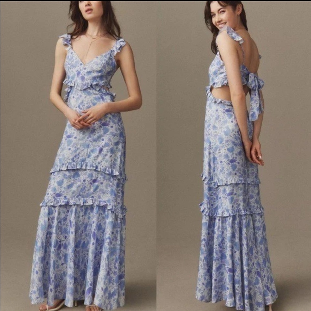 Astr floral backless maxi dress in light blue and white - Picture 2 of 8